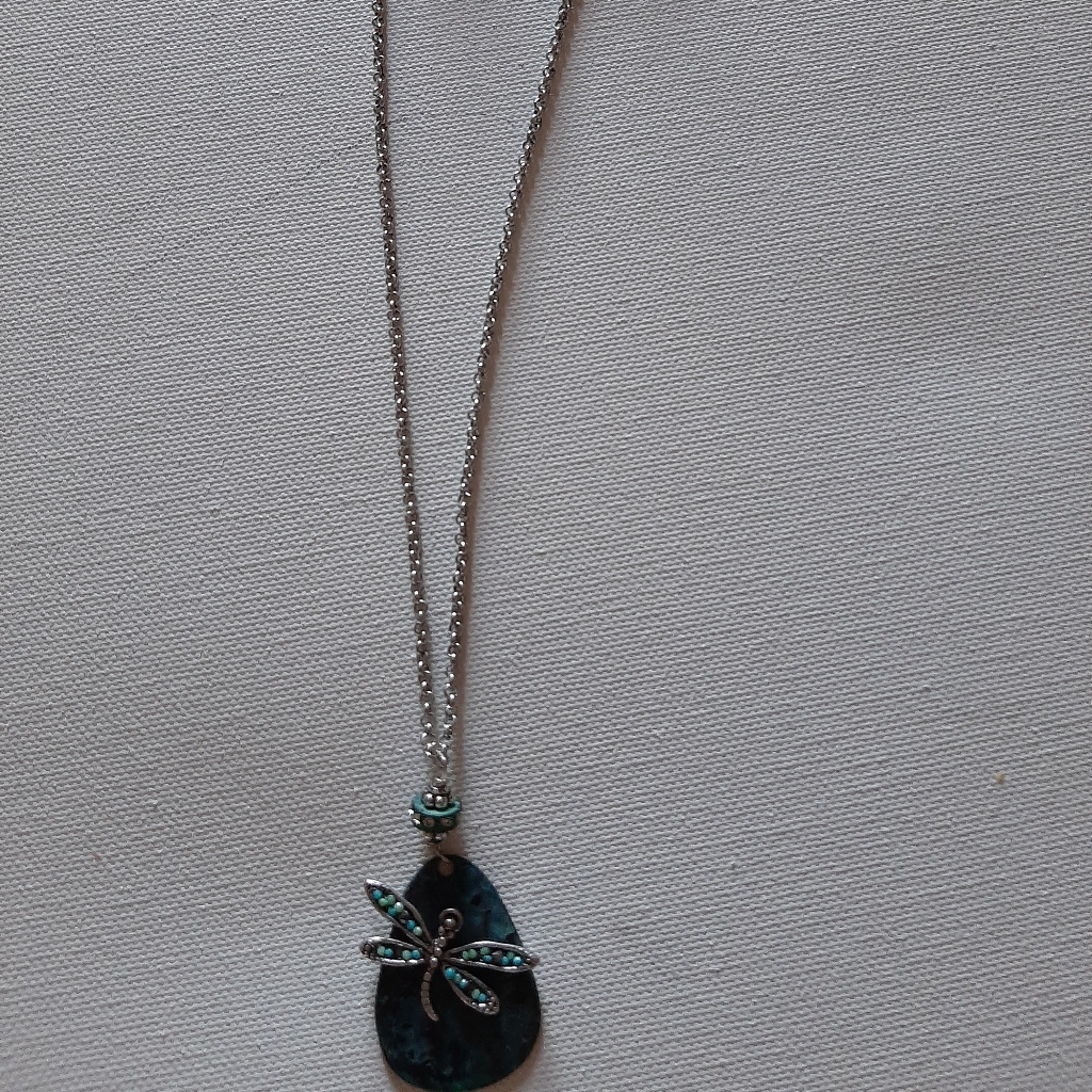 Necklace And Earrings 17$